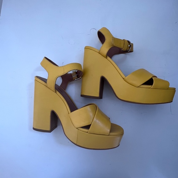 KATE SPADE GRACE PLATFORM SANDALS -7.5 (CLOSING CLOSET - MUST SELL BY MONDAY) - Picture 3 of 9